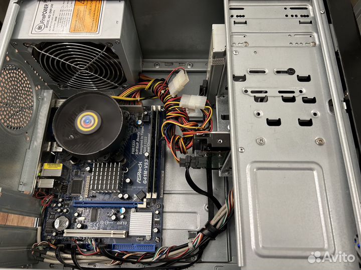 Asus 4ядра,8гб,ssd,hdd
