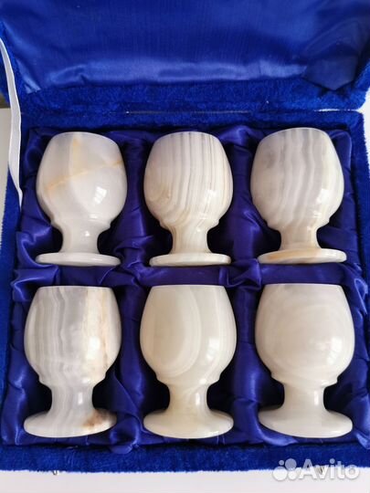 Подарочный набор рюмок 6 шт из камня Оникс