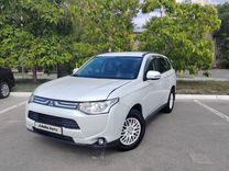 Mitsubishi Outlander 2.0 CVT, 2013, 192 000 км, с пробегом, цена 1 599 000 руб.