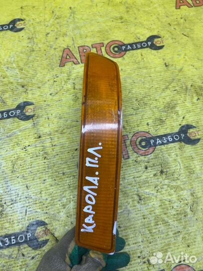 Поворотник в бампере передний левый Toyota Corolla