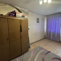 Комната 28 м² в 3-к., 3/5 эт., Светогорск