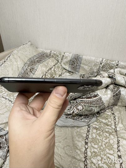 iPhone 11 Pro, 64 ГБ