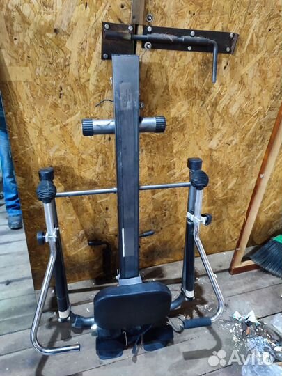 Гребной тренажер