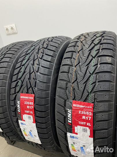 iLink Wintervorhut Stud III 235/65 R17 106T