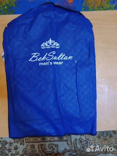 Пиджак тройка