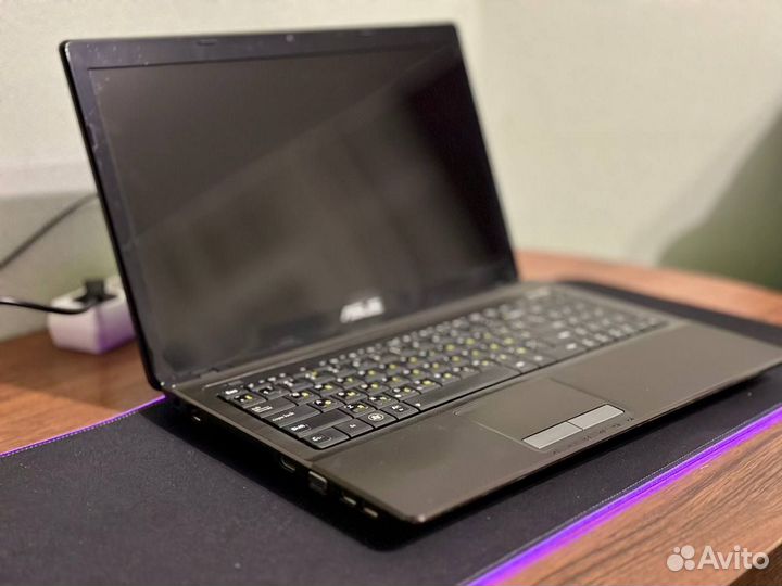 Ноутбук asus a53u