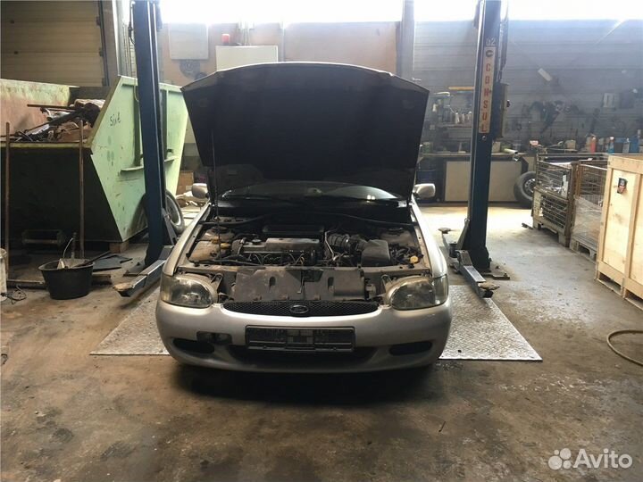 Разбор на запчасти Ford Escort