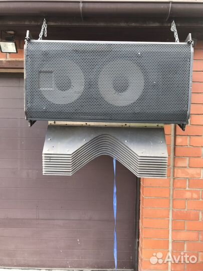 Звуковая колонка JBL VRX 932LAP