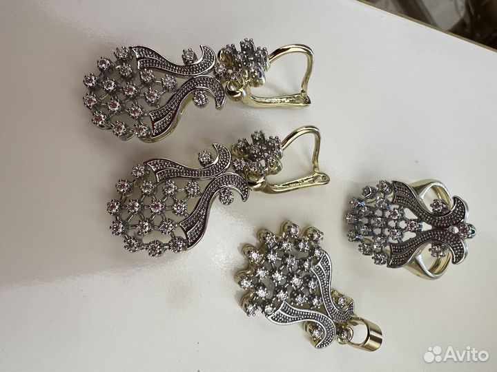 Новый набор бижутерия циркон