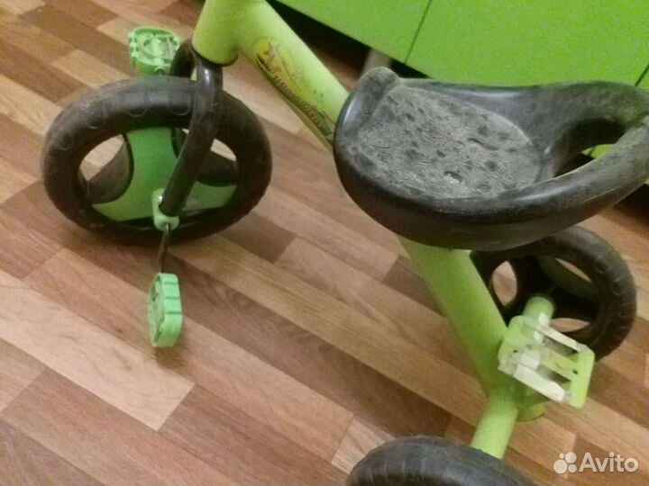 Детский трехколесный велосипед