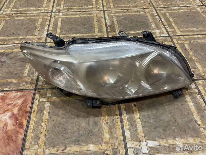 Фары toyota corolla e150