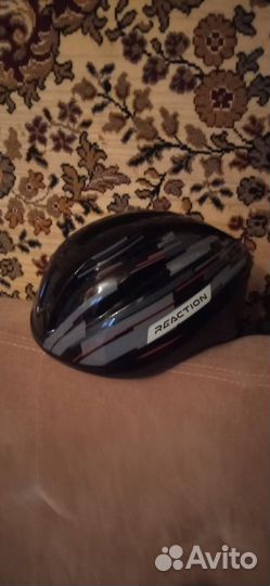 Защитный шлем Reaction