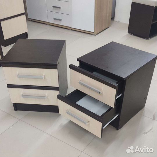 Тумба прикроватная