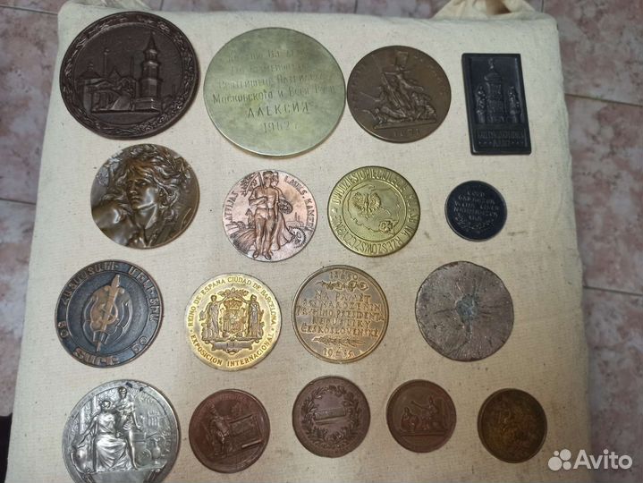 Медаль настольная, плакетка