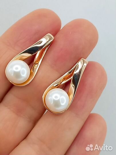 Современные серьги с жемчугом
