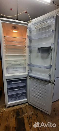 Холодильник Beko 2м (Доставка)