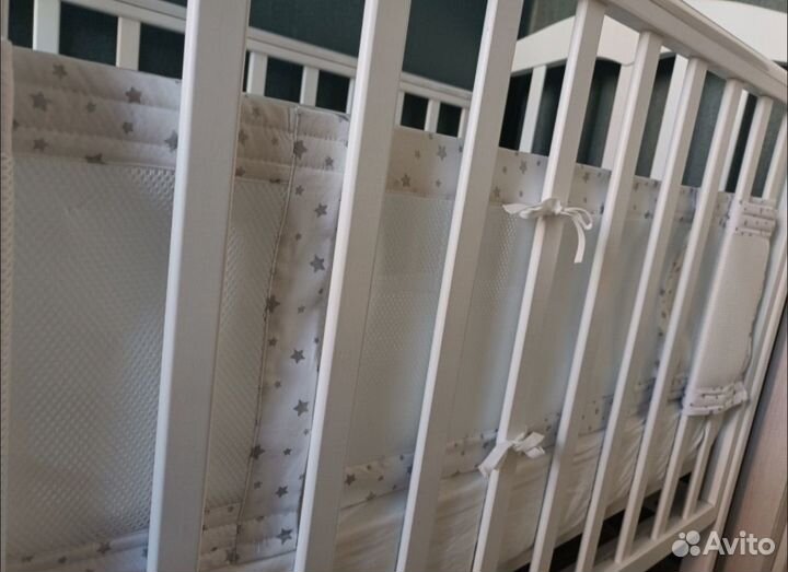 Безопасный дышащий бортик