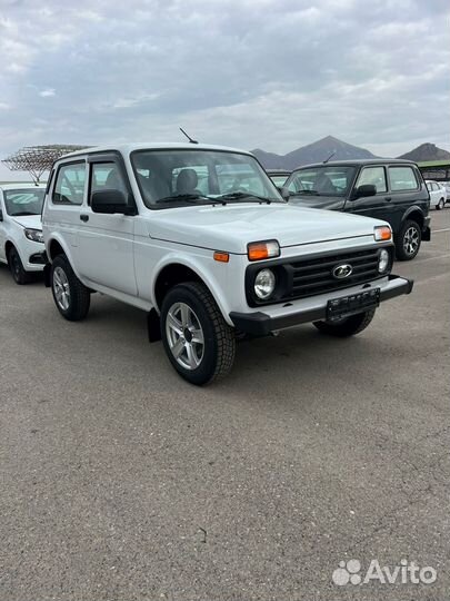 LADA 4x4 (Нива) 1.7 МТ, 2023, 5 км