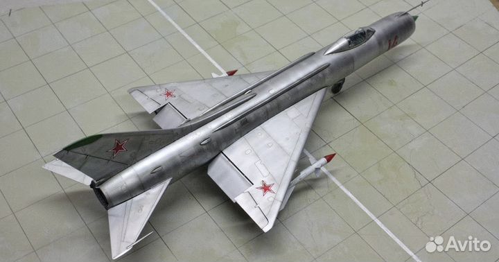 02898 trumpeter самолет су-11 1/48