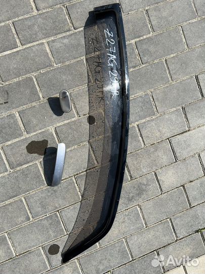 Дверь, ручка, ветровик, стеклоподъемник Colt 2003