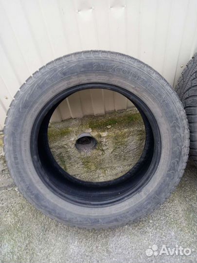 Nokian Tyres Hakkapeliitta 5 215/60 R17