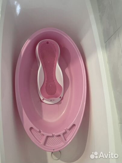 Ванночка для купания с горкой