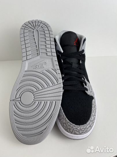 Nike air Jordan 1 Mid SE
