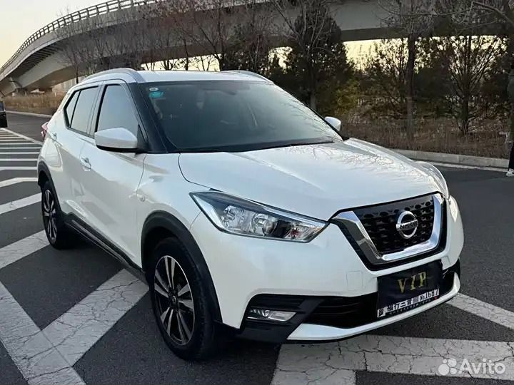 Nissan Kicks 1.6 CVT, 2021, 22 400 км