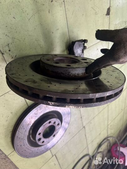 Тормозные диски на mersedes g463amg
