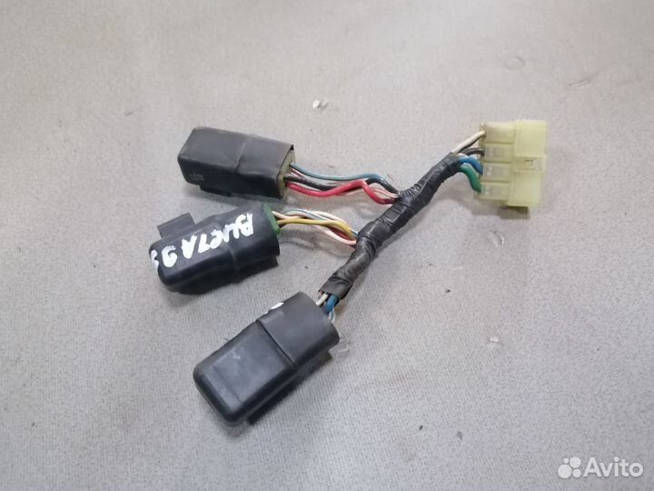 Реле Toyota Vista 1990-1994