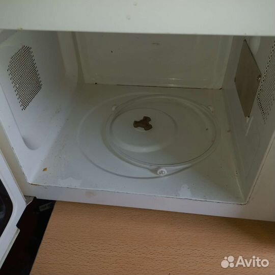 Микроволновая печь akai