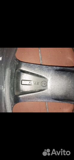 Диски xtrike r16