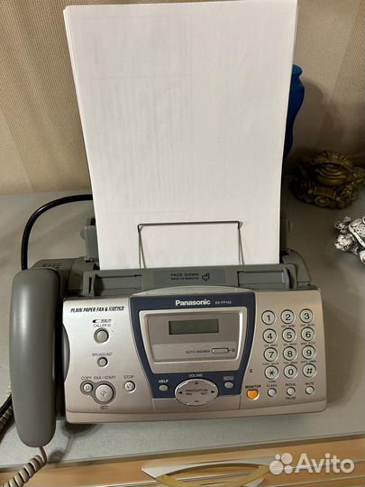 Факс Panasonic KX-FP143