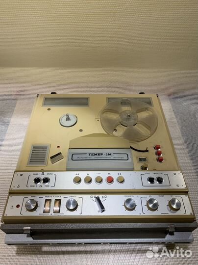 Магнитофон катушечный ''Тембр-2м''
