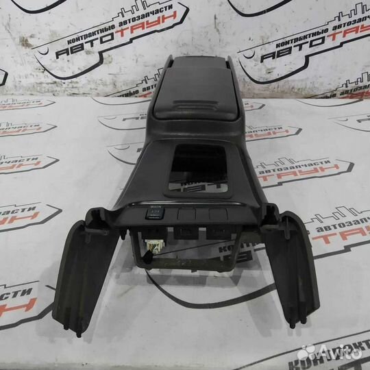 Подлокотник toyota chaser cresta mark II GX90 JZX9