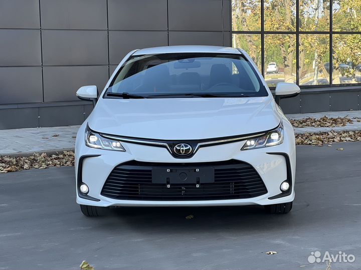 Toyota Corolla 1.2 CVT, 2023, 44 км