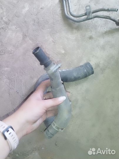 Патрубок Mitsubishi L200