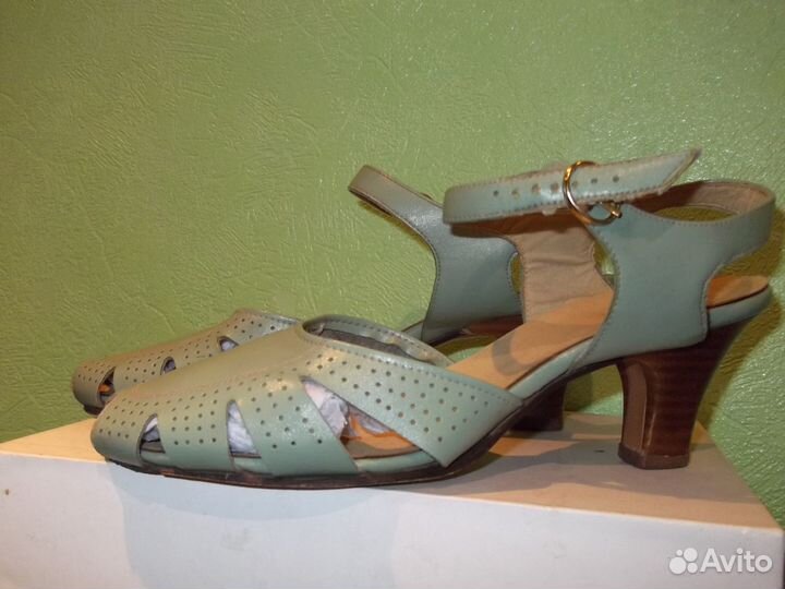 Босоножки СССР и другие.38 размер