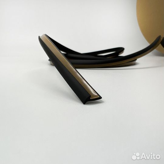 Резинка уплотнительная для тюнинга черная(1м)