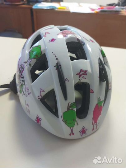 Шлем TT, изготовлен из углепластикового материала