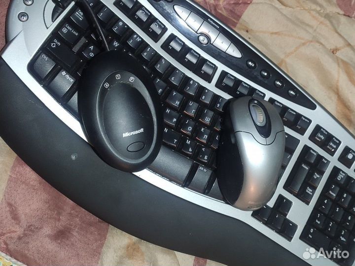 Комплект Microsoft comfort клавиатура и мышь