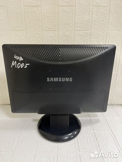 Монитор Samsung SyncMaster 931BW