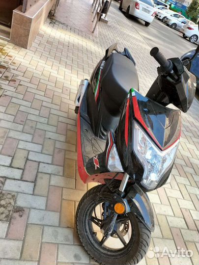 Скутер Regulmoto Eagle 50