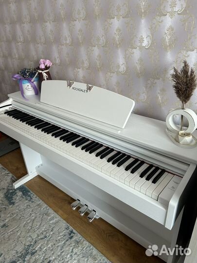 Цифровое пианино 88 клавиш