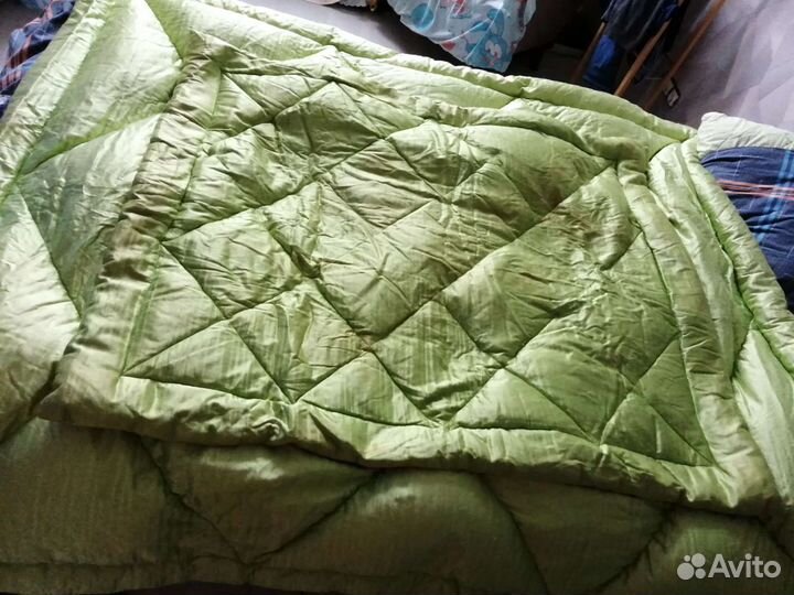 Одеяла пуховые и детские скатерть гобелен