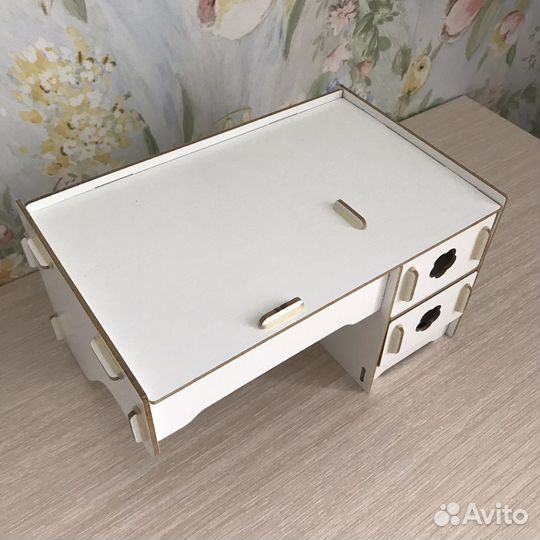 Шкатулка, комод настольный