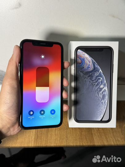 iPhone Xr, 64 ГБ