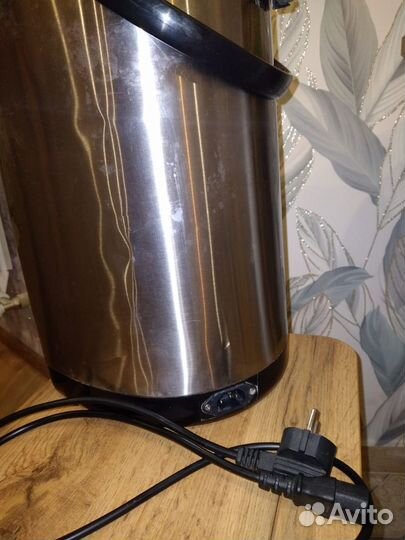 Чайник Термопот Rolsen RLT-4202