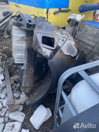 Задняя часть Hyundai Solaris 2015 хетчбек