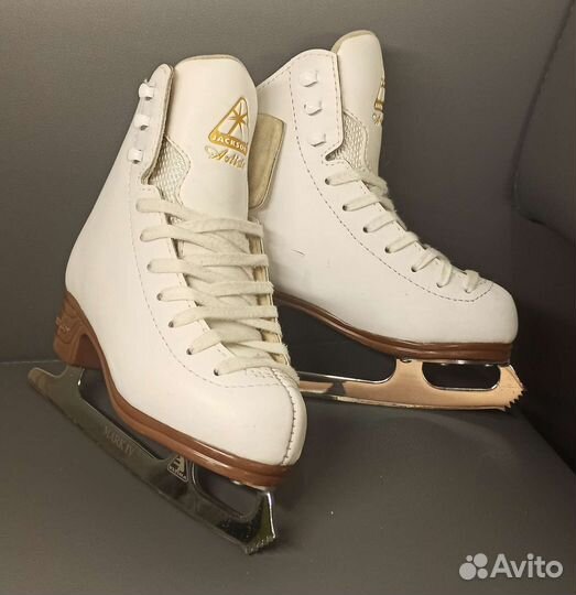 Фигурные коньки jackson artiste